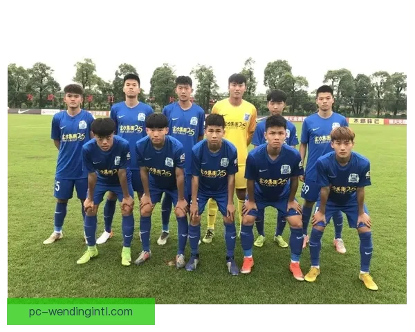 迪拜U19青年德比三球差距国民青年完胜胜利赛场表现全面解析深